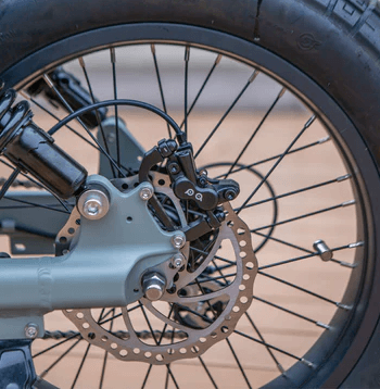 EUNORAU FLASH stylish ebike available in mid drive rear hub drive and all wheel drive rear hub and hydraulic brakes