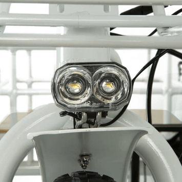 EUNORAU NEW-TRIKE front headlight detail