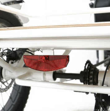 EUNORAU NEW-TRIKE rear tail light detail