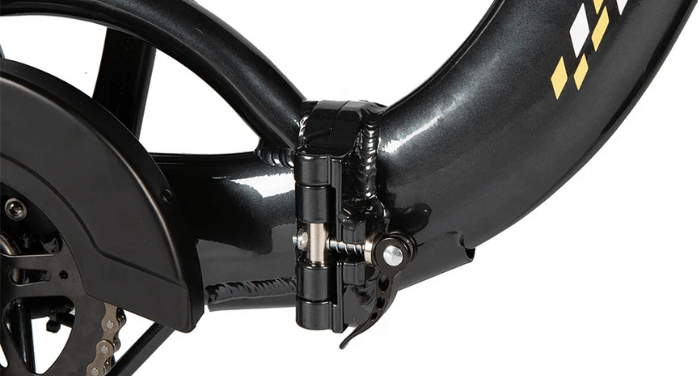 EUNORAU ONE-TRIKE pedal detail